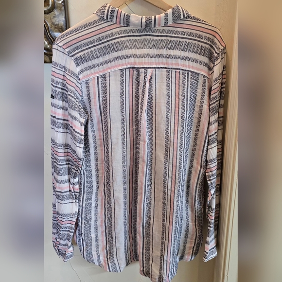 Columbia Sportswear Company 1/2 Button Down Blue Pink White Large - Picture 7 of 8